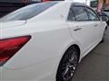2013 Toyota Crown Hybrid
