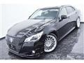 2014 Toyota Crown Hybrid