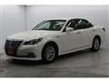 2015 Toyota Crown Hybrid