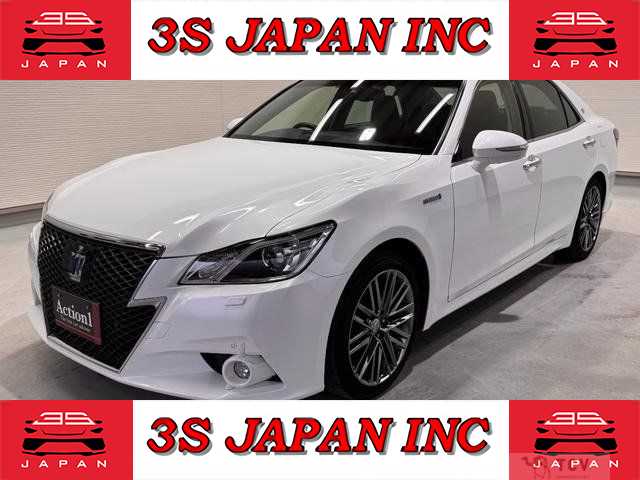 2015 Toyota Crown