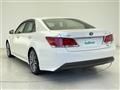 2013 Toyota Crown Hybrid