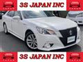2013 Toyota Crown Hybrid