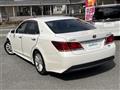 2013 Toyota Crown Hybrid