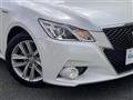 2013 Toyota Crown Hybrid