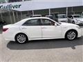 2013 Toyota Crown Hybrid