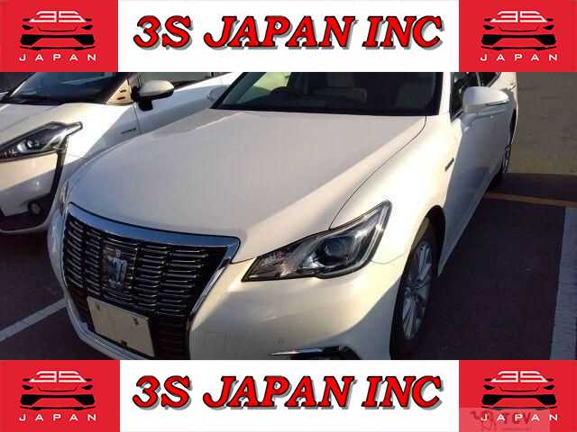 2016 Toyota Crown Hybrid