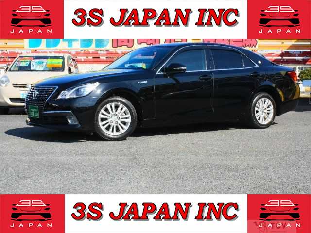 2013 Toyota Crown
