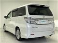 2013 Toyota Vellfire