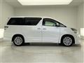 2013 Toyota Vellfire