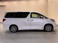 2013 Toyota Alphard