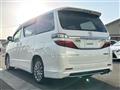 2013 Toyota Alphard