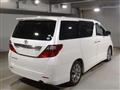 2011 Toyota Alphard