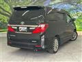 2013 Toyota Alphard