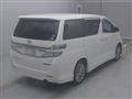 2013 Toyota Vellfire