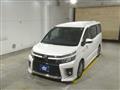 2016 Toyota Voxy