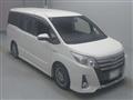 2016 Toyota Noah