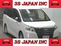 2015 Toyota Noah