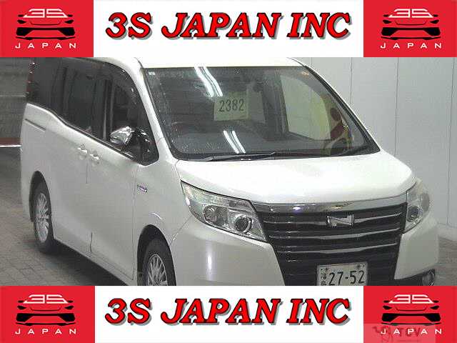 2015 Toyota Noah