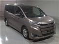 2017 Toyota Noah