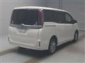 2017 Toyota Noah