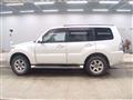 2018 Mitsubishi Pajero
