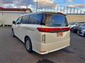 2015 Nissan Elgrand