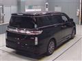 2017 Nissan Elgrand