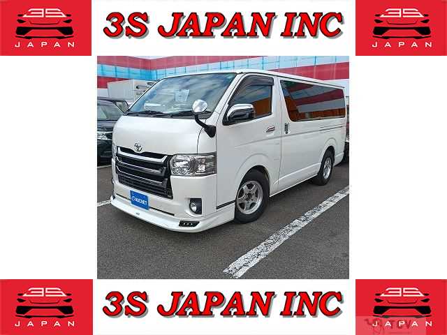 2015 Toyota Regiusace Van