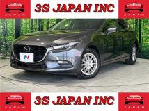 2017 Mazda Axela Sport