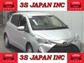 2017 Toyota Vitz