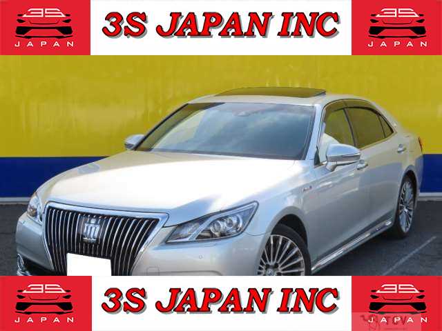 2016 Toyota Crown Majesta