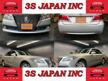 2015 Toyota Crown