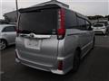 2016 Toyota Noah