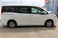 2015 Toyota Noah