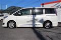 2017 Toyota Noah