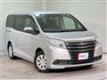 2016 Toyota Noah