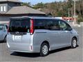 2016 Toyota Noah