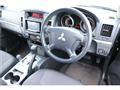2015 Mitsubishi Pajero