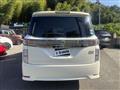 2015 Nissan Elgrand