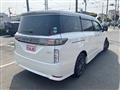 2017 Nissan Elgrand