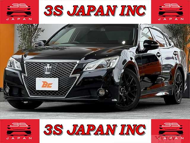 2015 Toyota Crown