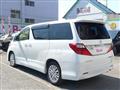 2015 Toyota Alphard