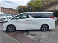 2015 Toyota Alphard