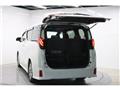 2016 Toyota Alphard