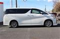 2016 Toyota Vellfire