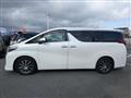 2015 Toyota Alphard