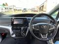2016 Toyota Estima