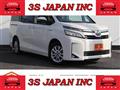 2017 Toyota Voxy