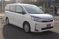2017 Toyota Voxy