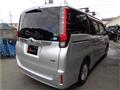 2016 Toyota Noah